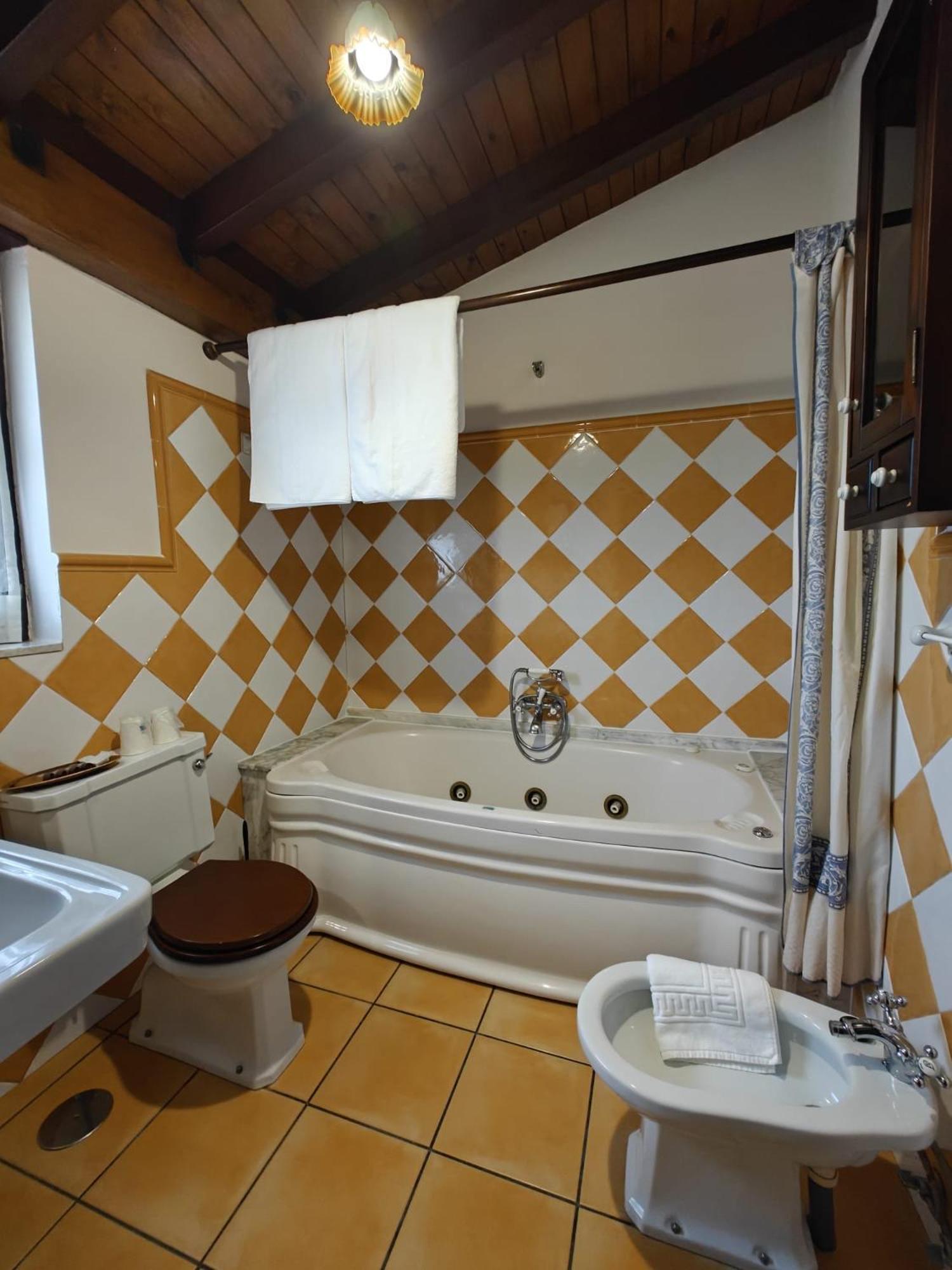Hotel Restaurante Cabo Vidio Ovinana  Екстер'єр фото